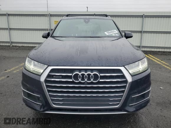 ✅ 2017 Audi Q7 Premium Plus • VIN: WA1LHAF72HD053345 • Lot: 90648845. Wystawiony na Copart z przebiegiem 83 978 mil. Bezpłatny archiwum sprzedaży aukcyjnych z USA i szczegółowy raport historii pojazdu na DreamBid. Zdjęcie 5.