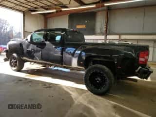 2014 Chevrolet Silverado 3500HD LT с VIN 1GC4K0C81EF144707, выставлен на аукционе Copart как лот 83362624 с пробегом 285 557 миль миль и Списание • Salvage title. История ставок и продаж доступна на DreamBid. Изображение 2.