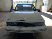 ✅ 1993 Oldsmobile Cutlass Ciera S • VIN: 1G3AG54N2P6313139 • Lot: 85689385. Wystawiony na Copart z przebiegiem 179 210 mil. Bezpłatny archiwum sprzedaży aukcyjnych z USA i szczegółowy raport historii pojazdu na DreamBid. Zdjęcie 5.