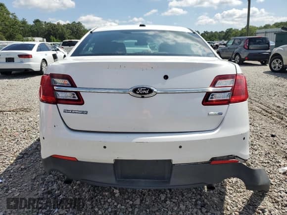 ✅ 2017 Ford Police Interceptor • VIN: 1FAHP2MK4HG106885 • Lot: 65193815. Listed on Copart with 108,217 mi. Free auction sales archive from the USA and detailed vehicle history report at DreamBid. Image 6.