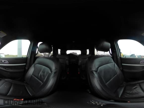 ✅ 2017 Ford Explorer XLT • VIN: 1FM5K7D8XHGC53849 • Лот: 42220485. Опубликован ранее на IAAI с пробегом 135 902 миль. Бесплатный доступ к архиву аукционных продаж из США и подробный отчёт об истории автомобиля на DreamBid. Изображение 18.