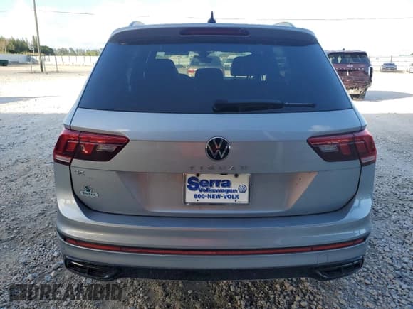 ✅ 2023 Volkswagen Tiguan SE R-Line Black • VIN: 3VVCB7AX4PM054406 • Лот: 85553844. Опубликован ранее на Copart с пробегом Не указан. Бесплатный доступ к архиву аукционных продаж из США и подробный отчёт об истории автомобиля на DreamBid. Изображение 6.