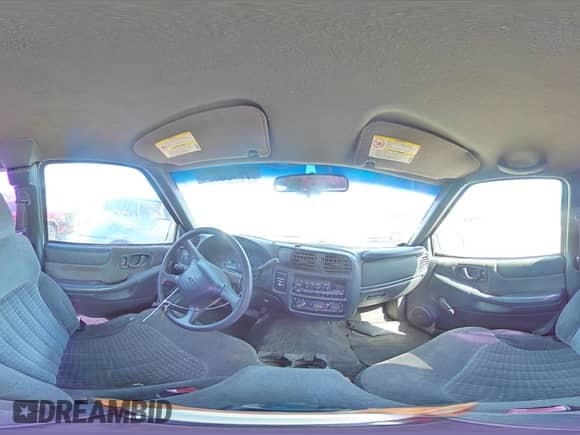 2001 Chevrolet S-10 LS z VIN 1GCCS19W018192348, wystawiony jako Copart lot #77433654 z przebiegiem 167 924 mil mil oraz Szkoda całkowita • Salvage title. Historia ofert i sprzedaży dostępna na DreamBid. Obrazek 13.