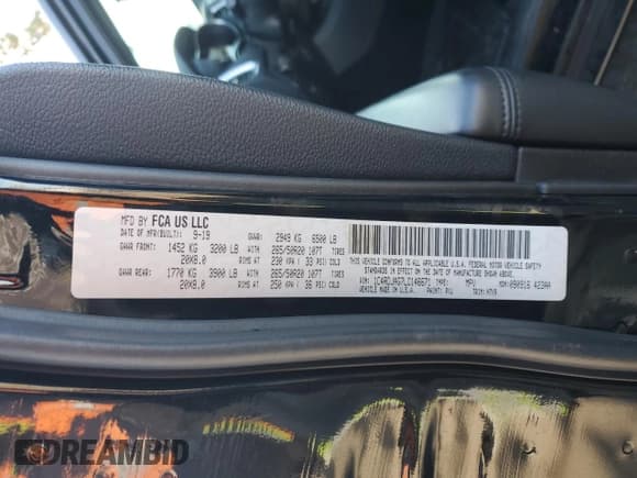 ✅ 2020 Dodge Durango SXT Plus • VIN: 1C4RDJAG7LC146671 • Лот: 46062095. Опубликован ранее на Copart с пробегом 35 601 миль. Бесплатный доступ к архиву аукционных продаж из США и подробный отчёт об истории автомобиля на DreamBid. Изображение 13.