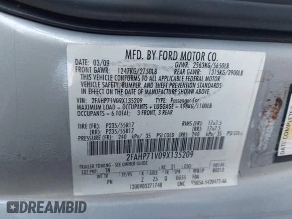 ✅ 2009 Ford Police Interceptor • VIN: 2FAHP71V09X135209 • Lot: 43422784. Wystawiony na IAAI z przebiegiem 208 535 mil. Bezpłatny archiwum sprzedaży aukcyjnych z USA i szczegółowy raport historii pojazdu na DreamBid. Zdjęcie 9.