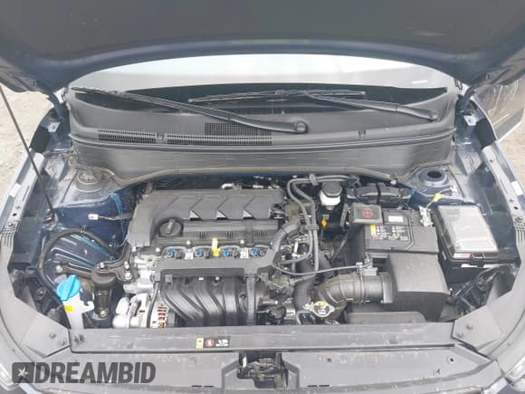 ✅ 2024 Hyundai Venue SEL • VIN: KMHRC8A32RU298638 • Lot: 39283776. Listed on IAAI with 1,370 mi. Free auction sales archive from the USA and detailed vehicle history report at DreamBid. Image 10.