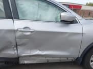 ✅ 2020 Nissan Rogue S • VIN: JN1BJ1CW9LW368290 • Lot: 43331261. Listed on IAAI with 59,788 mi. Free auction sales archive from the USA and detailed vehicle history report at DreamBid. Image 5.