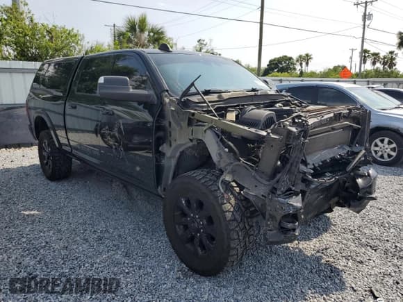 ✅ 2020 Ram 2500 Limited • VIN: 3C6UR5SL7LG133311 • Лот: 56162385. Опубликован ранее на Copart с пробегом 170 683 миль. Бесплатный доступ к архиву аукционных продаж из США и подробный отчёт об истории автомобиля на DreamBid. Изображение 4.