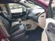 2017 Dodge Grand Caravan SXT с VIN 2C4RDGCG2HR715036, выставлен на аукционе IAAI как лот 42090809 с пробегом 80 824 миль миль и . История ставок и продаж доступна на DreamBid. Изображение 5.