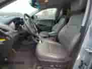 ✅ 2016 Hyundai Santa Fe Limited • VIN: 5XYZUDLA8GG308237 • Lot: 75177593. Wystawiony na Copart z przebiegiem 114 496 mil mil. Skorzystaj z bezpłatnego archiwum sprzedaży aukcyjnych z USA i zobacz szczegółowy raport historii pojazdu na DreamBid. Zdjęcie 7.