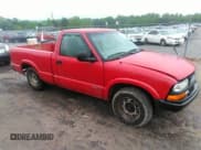 ✅ 1998 Chevrolet S-10 • VIN: 1GCCS14X7WK207793 • Lot: 42082374. Wystawiony na IAAI z przebiegiem 163 949 mil. Bezpłatny archiwum sprzedaży aukcyjnych z USA i szczegółowy raport historii pojazdu na DreamBid. Zdjęcie 1.