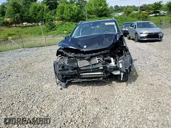 ✅ 2017 Mercedes-Benz GLE 550e • VIN: 4JGDA6DB9HA814355 • Lot: 61923704. Listed on Copart with 78,461 mi. Free auction sales archive from the USA and detailed vehicle history report at DreamBid. Image 12.