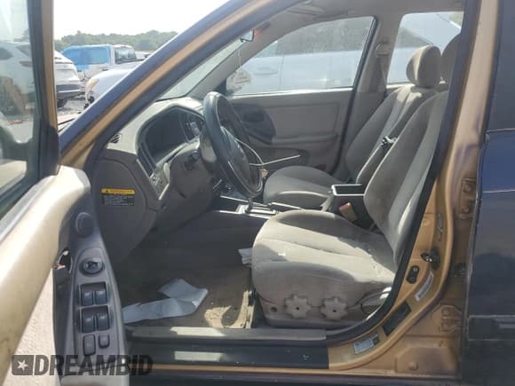 ✅ 2004 Hyundai Elantra GLS • VIN: KMHDN46D14U728599 • Lot: 55106885. Wystawiony na Copart z przebiegiem 147 880 mil. Bezpłatny archiwum sprzedaży aukcyjnych z USA i szczegółowy raport historii pojazdu na DreamBid. Zdjęcie 7.