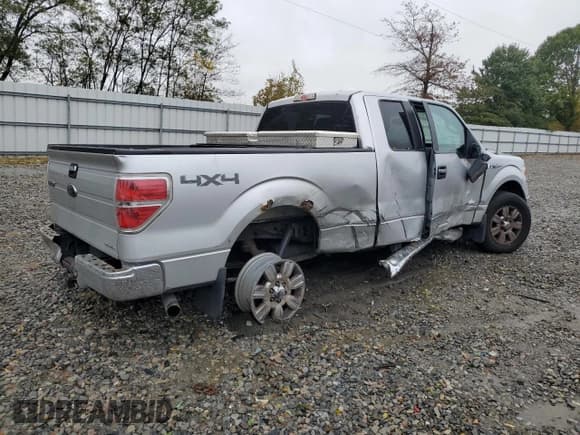 ✅ 2012 Ford F-150 XLT • VIN: 1FTFX1EF2CFC39804 • Lot: 86282135. Listed on Copart with 150,027 mi. Free auction sales archive from the USA and detailed vehicle history report at DreamBid. Image 3.
