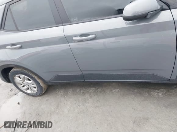 ✅ 2021 Hyundai Venue SE • VIN: KMHRB8A36MU080519 • Lot: 41362641. Listed on IAAI with 60,161 mi. Free auction sales archive from the USA and detailed vehicle history report at DreamBid. Image 13.