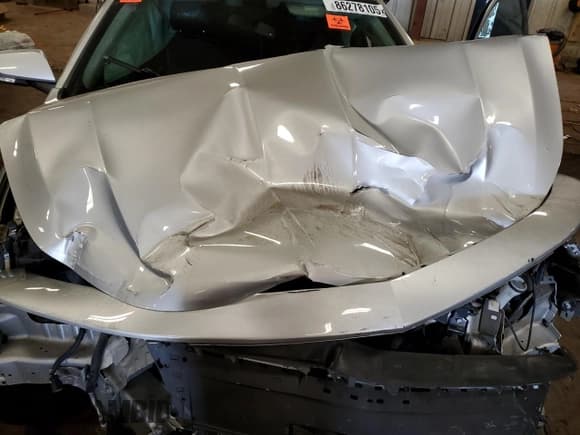 ✅ 2014 Chevrolet Impala LT • VIN: 1G1115SL5EU105857 • Лот: 86278105. Опубликован ранее на Copart с пробегом Не указан. Бесплатный доступ к архиву аукционных продаж из США и подробный отчёт об истории автомобиля на DreamBid. Изображение 11.