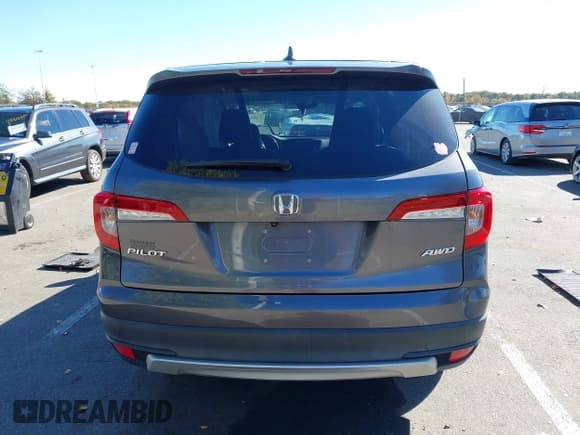 ✅ 2019 Honda Pilot EX-L • VIN: 5FNYF6H58KB099160 • Lot: 43461102. Wystawiony na IAAI z przebiegiem 95 844 mil. Bezpłatny archiwum sprzedaży aukcyjnych z USA i szczegółowy raport historii pojazdu na DreamBid. Zdjęcie 16.