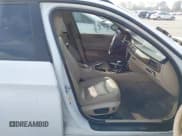 ✅ 2007 BMW 3 Series 328i • VIN: WBAVS13547FX15431 • Lot: 43682177. Listed on IAAI with 207,222 mi. Free auction sales archive from the USA and detailed vehicle history report at DreamBid. Image 5.