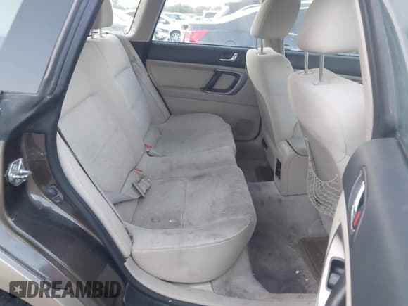 ✅ 2008 Subaru Outback • VIN: 4S4BP60C387323183 • Lot: 42757589. Listed on IAAI with 177,452 mi. Free auction sales archive from the USA and detailed vehicle history report at DreamBid. Image 8.