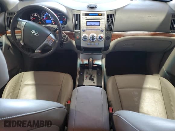 ✅ 2008 Hyundai Veracruz GLS • VIN: KM8NU73C48U045239 • Lot: 86294995. Listed on Copart with 145,850 mi. Free auction sales archive from the USA and detailed vehicle history report at DreamBid. Image 8.