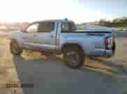 2022 Toyota Tacoma SR z VIN 3TMCZ5ANXNM469532, wystawiony jako Copart lot #90345225 z przebiegiem 31 974 mil mil oraz Szkoda całkowita • Salvage title. Historia ofert i sprzedaży dostępna na DreamBid. Obrazek 2.