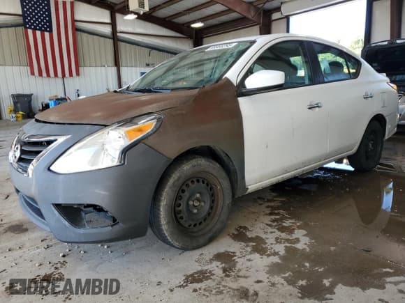 ✅ 2018 Nissan Versa SV • VIN: 3N1CN7AP2JL849010 • Lot: 69968295. Listed on Copart with 101,038 mi. Free auction sales archive from the USA and detailed vehicle history report at DreamBid. Image 1.