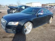 ✅ 2010 Audi S5 Prestige • VIN: WAUVVAFR8AA002445 • Лот: 41959215. Опубликован ранее на IAAI с пробегом 147 978 миль. Бесплатный доступ к архиву аукционных продаж из США и подробный отчёт об истории автомобиля на DreamBid. Изображение 18.