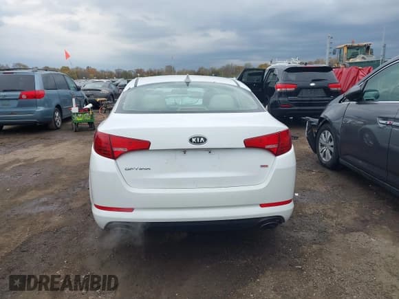 ✅ 2012 Kia Optima LX • VIN: 5XXGM4A73CG063327 • Лот: 43623644. Опубликован ранее на IAAI с пробегом 185 824 миль. Бесплатный доступ к архиву аукционных продаж из США и подробный отчёт об истории автомобиля на DreamBid. Изображение 16.