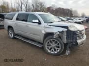 ✅ 2018 Chevrolet Suburban Premier • VIN: 1GNSKJKC3JR152875 • Lot: 77623194. Wystawiony na Copart z przebiegiem 167 335 mil. Bezpłatny archiwum sprzedaży aukcyjnych z USA i szczegółowy raport historii pojazdu na DreamBid. Zdjęcie 4.