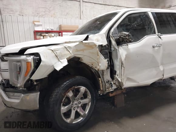 ✅ 2022 Ford F-150 XL • VIN: 1FTEW1EP9NFA30439 • Lot: 41935616. Listed on IAAI with 49,741 mi. Free auction sales archive from the USA and detailed vehicle history report at DreamBid. Image 6.