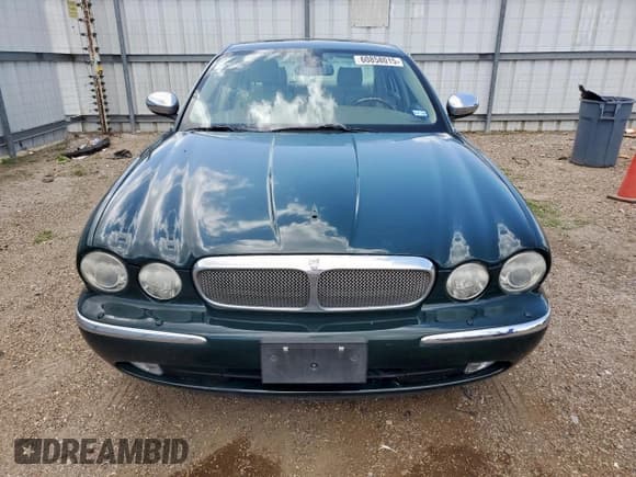 ✅ 2006 Jaguar XJ Vanden Plas • VIN: SAJWA82B16SH06514 • Lot: 60858015. Wystawiony na Copart z przebiegiem 124 132 mil. Bezpłatny archiwum sprzedaży aukcyjnych z USA i szczegółowy raport historii pojazdu na DreamBid. Zdjęcie 5.