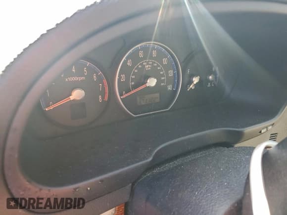 ✅ 2008 Hyundai Santa Fe GLS • VIN: 5NMSG13DX8H202154 • Lot: 94880395. Listed on Copart with 171,122 mi. Free auction sales archive from the USA and detailed vehicle history report at DreamBid. Image 9.