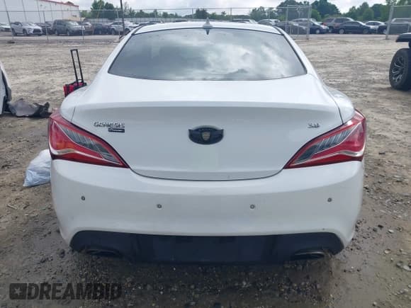 ✅ 2013 Hyundai Genesis Coupe Grand Touring • VIN: KMHHU6KJ4DU092594 • Lot: 42539611. Wystawiony na IAAI z przebiegiem 156 286 mil. Bezpłatny archiwum sprzedaży aukcyjnych z USA i szczegółowy raport historii pojazdu na DreamBid. Zdjęcie 16.
