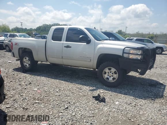 ✅ 2010 Chevrolet Silverado 1500 LT • VIN: 1GCSKSE36AZ134283 • Lot: 66485864. Listed on Copart with 249,489 mi. Free auction sales archive from the USA and detailed vehicle history report at DreamBid. Image 4.