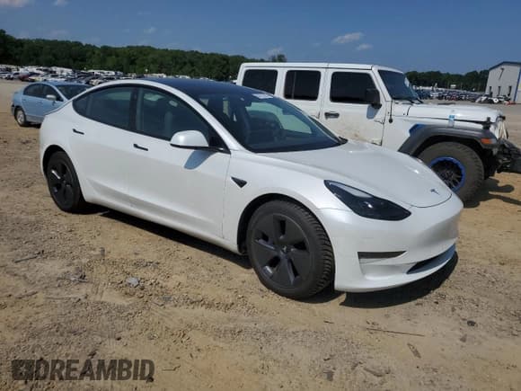 ✅ 2023 Tesla Model 3 • VIN: 5YJ3E1EA8PF548619 • Lot: 58757505. Wystawiony na Copart z przebiegiem 48 719 mil. Bezpłatny archiwum sprzedaży aukcyjnych z USA i szczegółowy raport historii pojazdu na DreamBid. Zdjęcie 4.