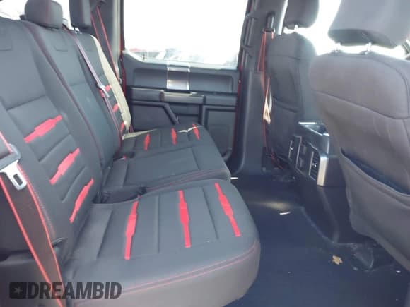 ✅ 2016 Ford F-150 XLT • VIN: 1FTEW1EF3GFA84880 • Lot: 41971349. Listed on IAAI with 165,971 mi. Free auction sales archive from the USA and detailed vehicle history report at DreamBid. Image 8.