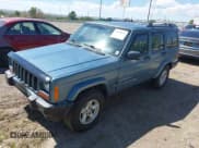 ✅ 1999 Jeep Cherokee Sport • VIN: 1J4FT68S9XL569619 • Lot: 42838539. Wystawiony na IAAI z przebiegiem 178 700 mil. Bezpłatny archiwum sprzedaży aukcyjnych z USA i szczegółowy raport historii pojazdu na DreamBid. Zdjęcie 2.