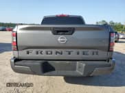 ✅ 2023 Nissan Frontier SV • VIN: 1N6ED1EJ3PN645754 • Lot: 57134365. Wystawiony na Copart z przebiegiem 42 695 mil. Bezpłatny archiwum sprzedaży aukcyjnych z USA i szczegółowy raport historii pojazdu na DreamBid. Zdjęcie 6.