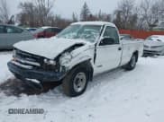 ✅ 1999 Chevrolet S-10 LS • VIN: 1GCCS14X9XK236407 • Лот: 41566658. Опубликован ранее на IAAI с пробегом 152 187 миль. Бесплатный доступ к архиву аукционных продаж из США и подробный отчёт об истории автомобиля на DreamBid. Изображение 2.