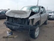 ✅ 2008 Chevrolet Silverado 1500 • VIN: 1GCEC19YX8Z293442 • Lot: 41645039. Wystawiony na IAAI z przebiegiem 128 008 mil. Bezpłatny archiwum sprzedaży aukcyjnych z USA i szczegółowy raport historii pojazdu na DreamBid. Zdjęcie 18.