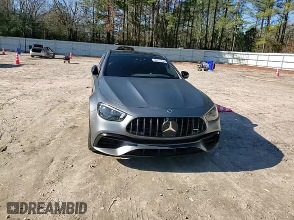 ✅ 2021 Mercedes-Benz E 63 S AMG • VIN: W1KZH8KB3MB000331 • Лот: 86913794. Опубликован ранее на Copart с пробегом 30 374 миль. Бесплатный доступ к архиву аукционных продаж из США и подробный отчёт об истории автомобиля на DreamBid. Изображение 10.