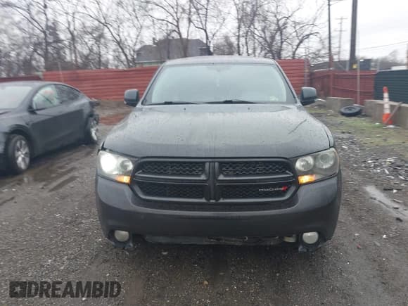 ✅ 2013 Dodge Durango R/T • VIN: 1C4SDHCT3DC671622 • Лот: 41945904. Опубликован ранее на IAAI с пробегом 237 820 миль. Бесплатный доступ к архиву аукционных продаж из США и подробный отчёт об истории автомобиля на DreamBid. Изображение 12.