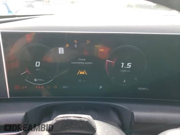 2025 Hyundai Tucson SEL Convenience with VIN 5NMJCCDE3SH463224, listed as a Copart auction lot 69249385 with 10,249 mi miles and Salvage title. Bid and sale history available at DreamBid. Image 9.