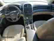 2014 Chevrolet Malibu LT z VIN 1G11C5SL6EF281640, wystawiony jako Copart lot #69595665 z przebiegiem Nie podano mil oraz Szkoda całkowita • Salvage title. Historia ofert i sprzedaży dostępna na DreamBid. Obrazek 8.