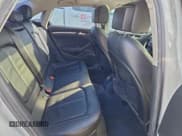 ✅ 2015 Audi A3 Premium • VIN: WAUACGFF8F1002286 • Lot: 93831885. Wystawiony na Copart z przebiegiem 92 398 mil. Bezpłatny archiwum sprzedaży aukcyjnych z USA i szczegółowy raport historii pojazdu na DreamBid. Zdjęcie 10.