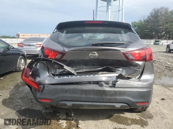 ✅ 2018 Nissan Rogue S • VIN: JN1BJ1CR6JW202848 • Lot: 64065585. Wystawiony na Copart z przebiegiem 104 755 mil. Bezpłatny archiwum sprzedaży aukcyjnych z USA i szczegółowy raport historii pojazdu na DreamBid. Zdjęcie 6.