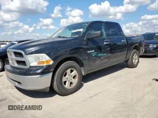 2010 Dodge 1500 TRX z VIN 1D7RB1CP9AS206283, wystawiony jako Copart lot #82197005 z przebiegiem 140 887 mil mil oraz Szkoda całkowita • Salvage title. Historia ofert i sprzedaży dostępna na DreamBid. Obrazek 1.