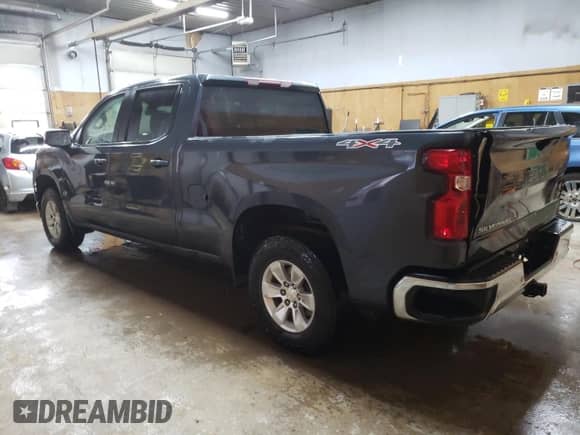 2021 Chevrolet Silverado 1500 LT z VIN 1GCUYDED0MZ212590, wystawiony jako Copart lot #55691795 z przebiegiem 129 242 mil mil oraz Czysty tytuł • Clean title. Historia ofert i sprzedaży dostępna na DreamBid. Obrazek 2.
