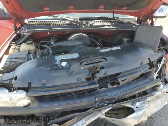 ✅ 2000 Chevrolet Silverado 1500 • VIN: 1GCEC19T7YE237308 • Лот: 74388544. Опубликован ранее на Copart с пробегом 401 785 миль. Бесплатный доступ к архиву аукционных продаж из США и подробный отчёт об истории автомобиля на DreamBid. Изображение 12.