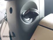 ✅ 2008 Lincoln MKX • VIN: 2LMDU68C08BJ22262 • Lot: 43090911. Listed on IAAI with 219,734 mi. Free auction sales archive from the USA and detailed vehicle history report at DreamBid. Image 11.